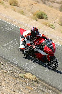 media/Oct-16-2022-TrackXperience (Sun) [[236a00b5b6]]/Group 1/session 4 turn 2/